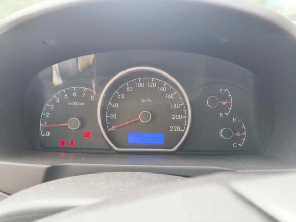 [武汉·鄂A] 二手现代悦动2011款 1.6L 自动舒适型
