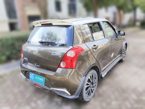 [上海·粤G] 二手铃木雨燕2013款 1.5L 手动20周年限量版