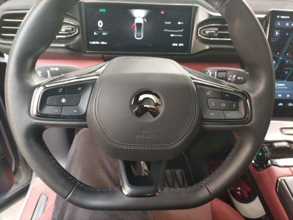 [上海·沪A] 二手蔚来蔚来EC62022款 75kWh 运动版