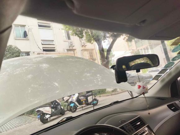 [上海·沪C] 二手日产骐达TIIDA2011款 1.6T 手动炫动版