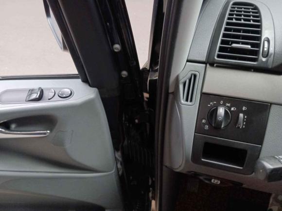 [成都·川A] 二手奔驰威霆2011款 2.5L 7座行政版