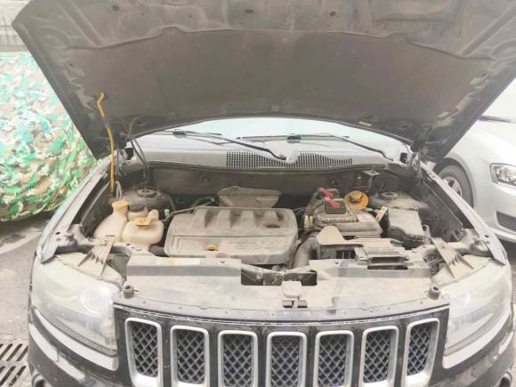 [南通·苏F] 二手Jeep指南者2014款 改款 2.0L 两驱进取版