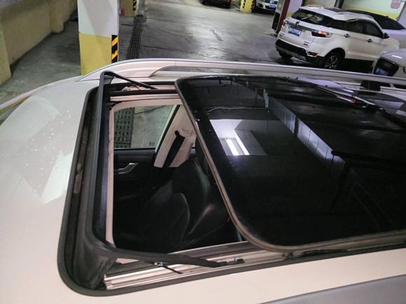 [苏州·苏E] 二手荣威荣威RX82018款 30T 两驱旗舰版