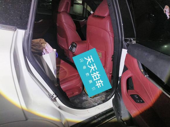 [济南·鲁A] 二手玛莎拉蒂Levante2022款 3.0T Modena