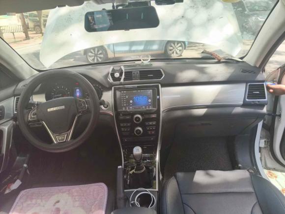 [武汉·冀F] 二手哈弗哈弗H22017款 红标 1.5T 手动两驱精英型