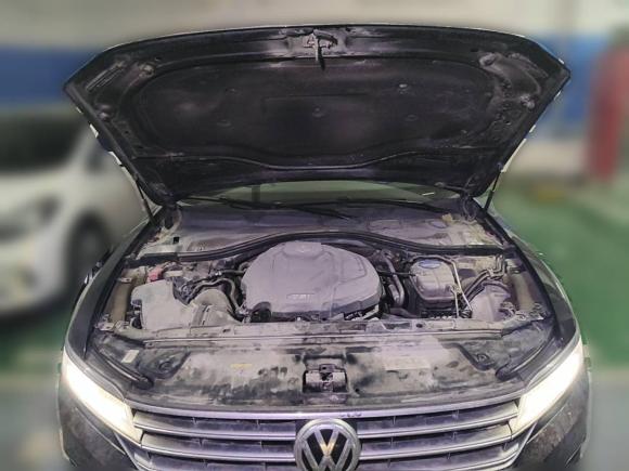 [合肥·鲁H] 二手大众辉昂2018款 改款 380TSI 两驱商务版