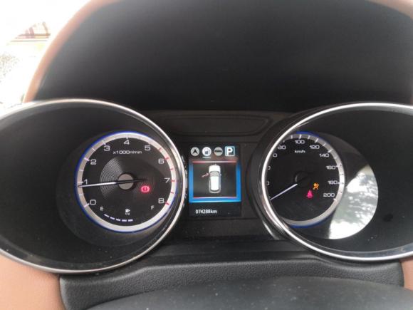 [广州·鄂N] 二手东风风神东风风神AX42018款 1.6L DCT潮尚型天窗版