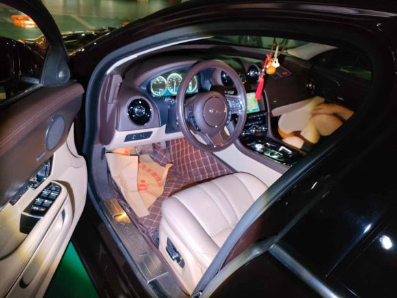 [成都·川A] 二手捷豹捷豹XJ2015款 XJL 3.0 SC 典雅商务80周年典藏版