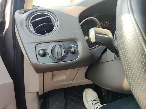 [青岛·鲁B] 二手福特蒙迪欧-致胜2011款 2.3L 时尚型