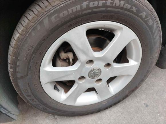 [佛山·粤Y] 二手启辰启辰R502012款 1.6L 自动舒适版