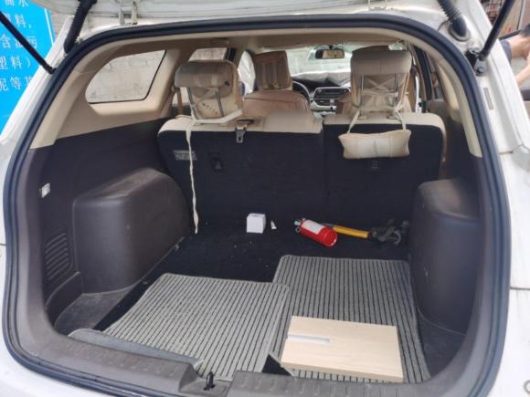 [佛山·粤Y] 二手宝骏宝骏310W2017款 1.5L 手动舒适型 国V