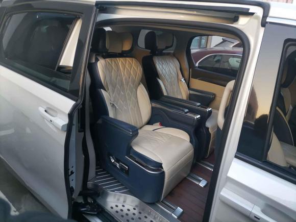 [上海·沪F] 二手别克别克GL82020款 ES陆尊 653T 舒适型