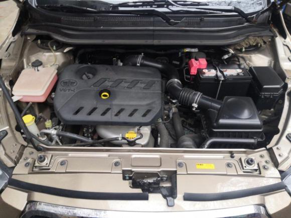 [西安·陕A] 二手一汽骏派D602015款 1.5L 手动标准型