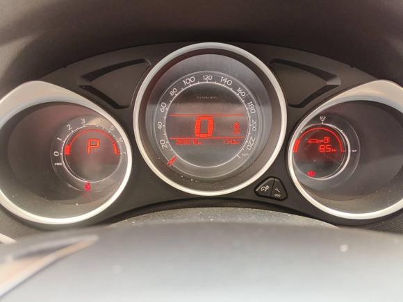 [南昌·贵A] 二手雪铁龙雪铁龙C4L2015款 1.8L 自动尊贵版