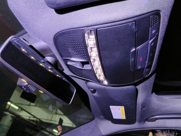 [无锡·苏B] 二手奔驰奔驰E级2021款 改款 E 300 L 运动时尚型