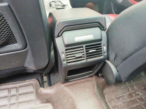 [上海·皖A] 二手路虎揽胜极光2015款 2.0T 5门耀动版