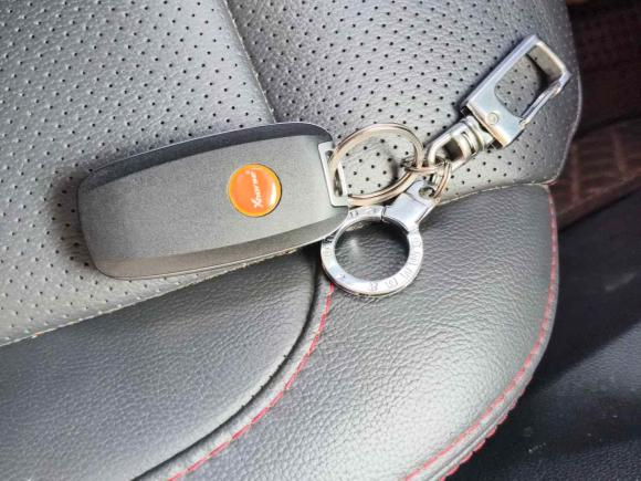 [济南·鲁A] 二手长安长安CS752014款 1.8T 自动精英型 国IV