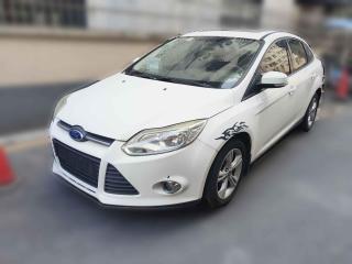 福特福克斯2012款 三厢 1.6L 自动风尚型