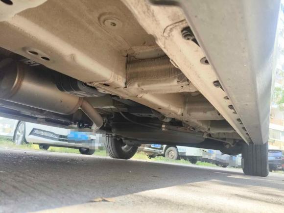 [武汉·鄂A] 二手长安欧尚长安欧尚A8002017款 1.5T 手动豪享型