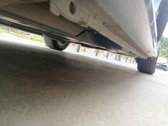 [佛山·粤Y] 二手标致标致5082013款 2.3L 罗兰·加洛斯版