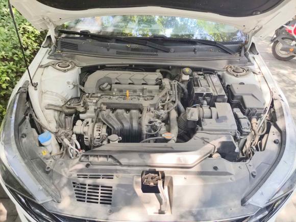 [济南·鲁A] 二手现代伊兰特2021款 1.5L CVT LUX尊贵版