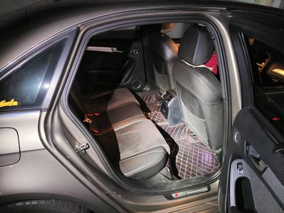 [南昌·赣A] 二手奥迪奥迪A4L2013款 40 TFSI quattro运动型