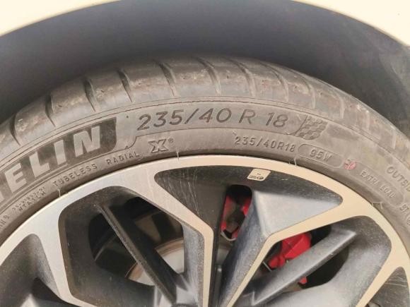 [无锡·苏B] 二手福特福克斯2021款 三厢 EcoBoost 180 自动ST Line