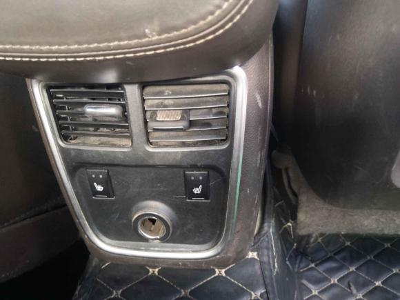 [嘉兴·皖K] 二手克莱斯勒克莱斯勒300C2013款 3.6L 尊享版