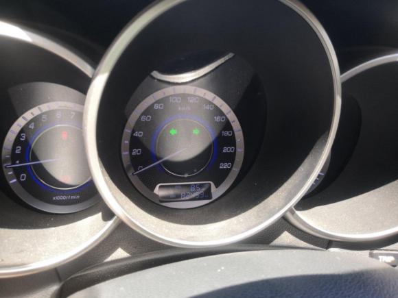 [武汉·鄂A] 二手长安逸动2014款 1.6L 手动豪华型