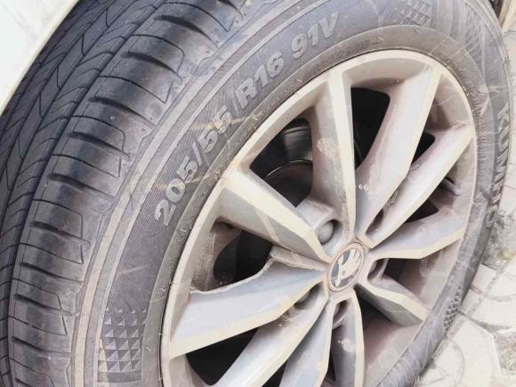 [成都·川A] 二手斯柯达明锐2018款 TSI230 DSG舒适版