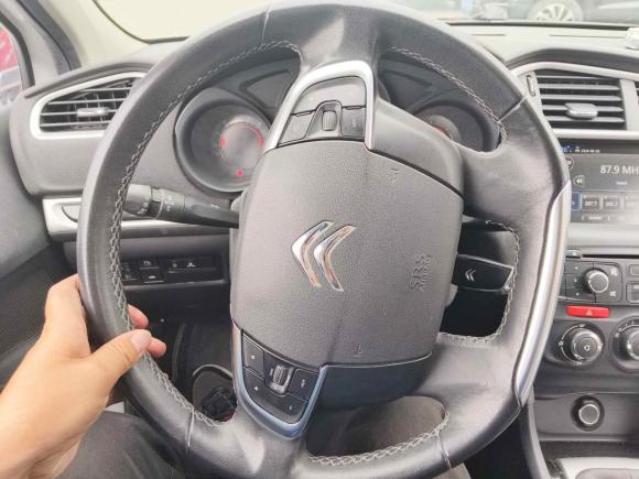 [上海·沪C] 二手雪铁龙雪铁龙C4L2015款 1.2T 手动豪华版