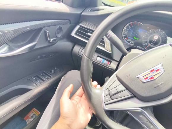 [苏州·苏U] 二手凯迪拉克凯迪拉克CT62019款 28T 领先运动型