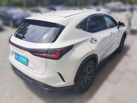 [上海·沪F] 二手雷克萨斯雷克萨斯NX2022款 260 前驱 创驰版