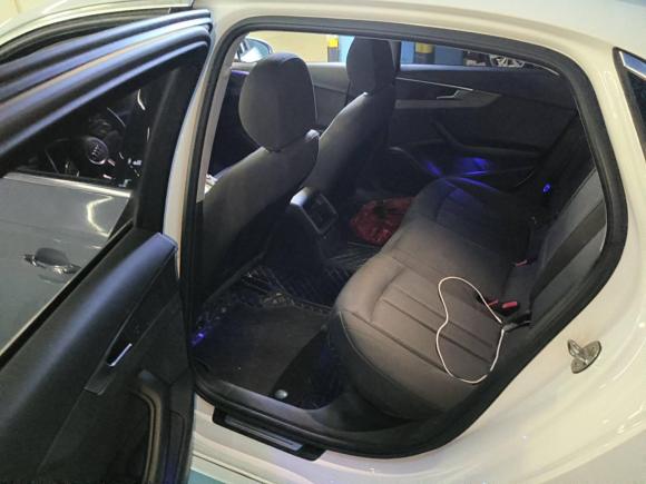 [芜湖·皖E] 二手奥迪奥迪A4L2019款 40 TFSI 进取型 国VI