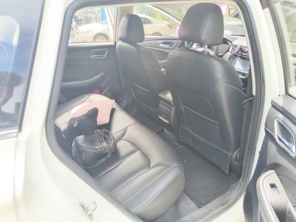 [佛山·粤B] 二手荣威荣威Ei52019款 豪华版