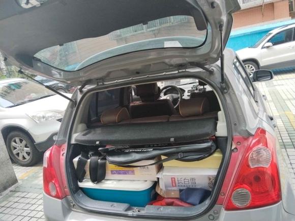 [南京·苏A] 二手铃木雨燕2011款 1.5L 手动时尚版
