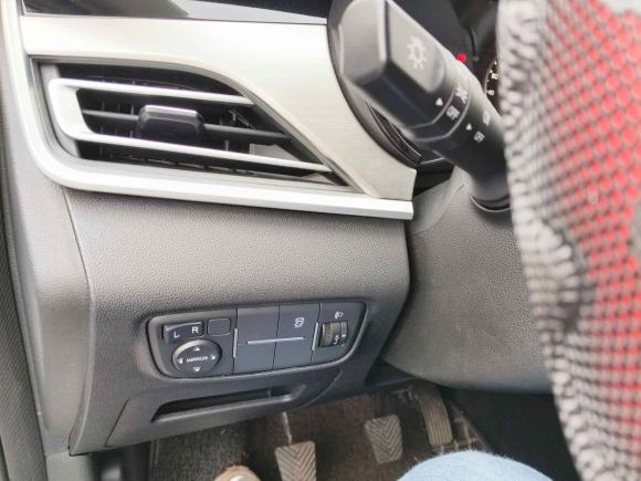 [义乌·浙G] 二手长安长安CS35PLUS2019款 1.6L 手动畅联版