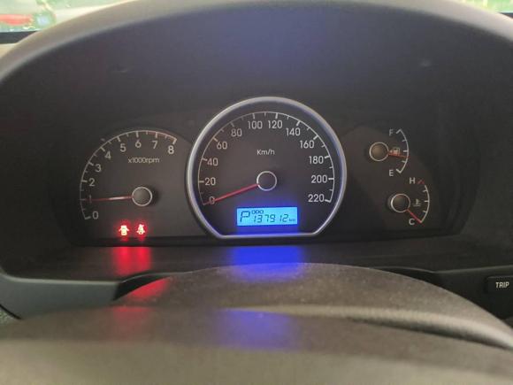 [上海·苏F] 二手现代悦动2011款 1.6L 自动舒适型