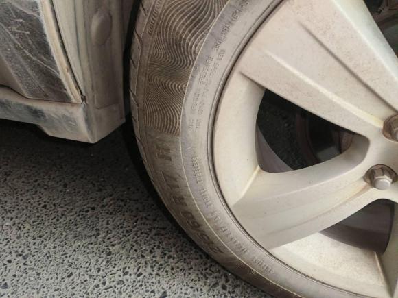 [杭州·浙A] 二手Jeep自由客2012款 2.4 运动版