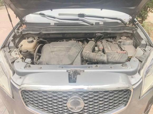 [武汉·鄂A] 二手双龙柯兰多2011款 2.0T 柴油两驱自动豪华导航版