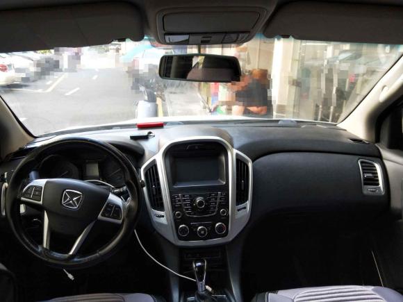 [深圳·粤M] 二手江铃驭胜S3502013款 2.4T 自动四驱柴油豪华版5座