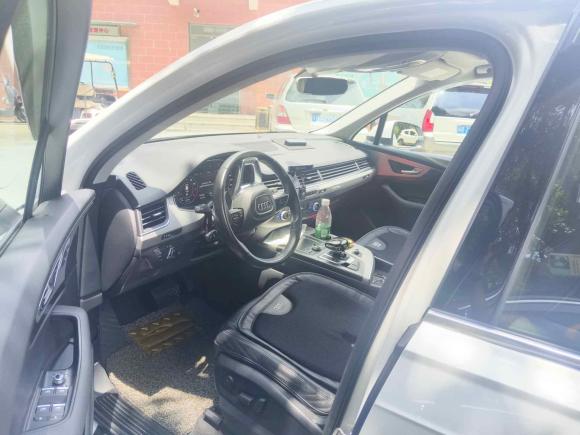 [深圳·粤S] 二手奥迪奥迪Q72016款 45 TFSI 技术型