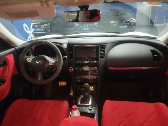 [上海·沪J] 二手英菲尼迪英菲尼迪QX702013款 3.7L 超越版