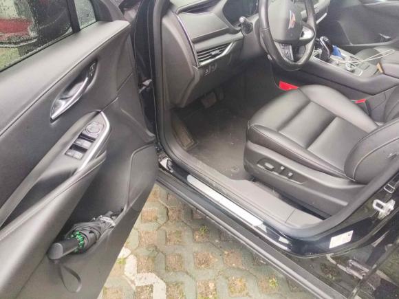 [嘉兴·浙F] 二手凯迪拉克凯迪拉克XT42020款 28T 两驱领先型