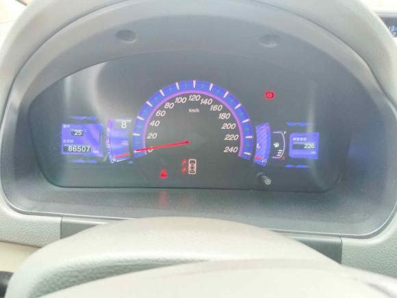 [成都·川A] 二手比亚迪比亚迪M62013款 2.4L 手动尊贵型