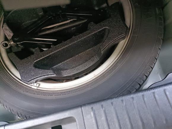 [上海·苏K] 二手铃木凯泽西2011款 2.4L 两驱CVT标准版