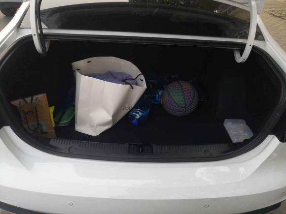 [成都·川A] 二手荣威荣威i6 MAX2020款 300TGI 自动爽酷智驾版