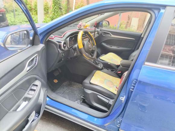 [上海·豫K] 二手名爵名爵ZS2017款 1.5L 自动尊享互联网版