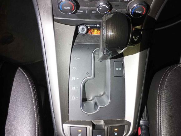 [上海·苏U] 二手雪佛兰科帕奇2015款 2.4L 四驱旗舰版 7座