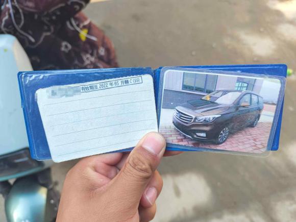 [南昌·赣C] 二手长安凌轩2017款 1.6L 手动精英型